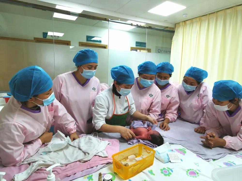 抚州妇婴监护型护送